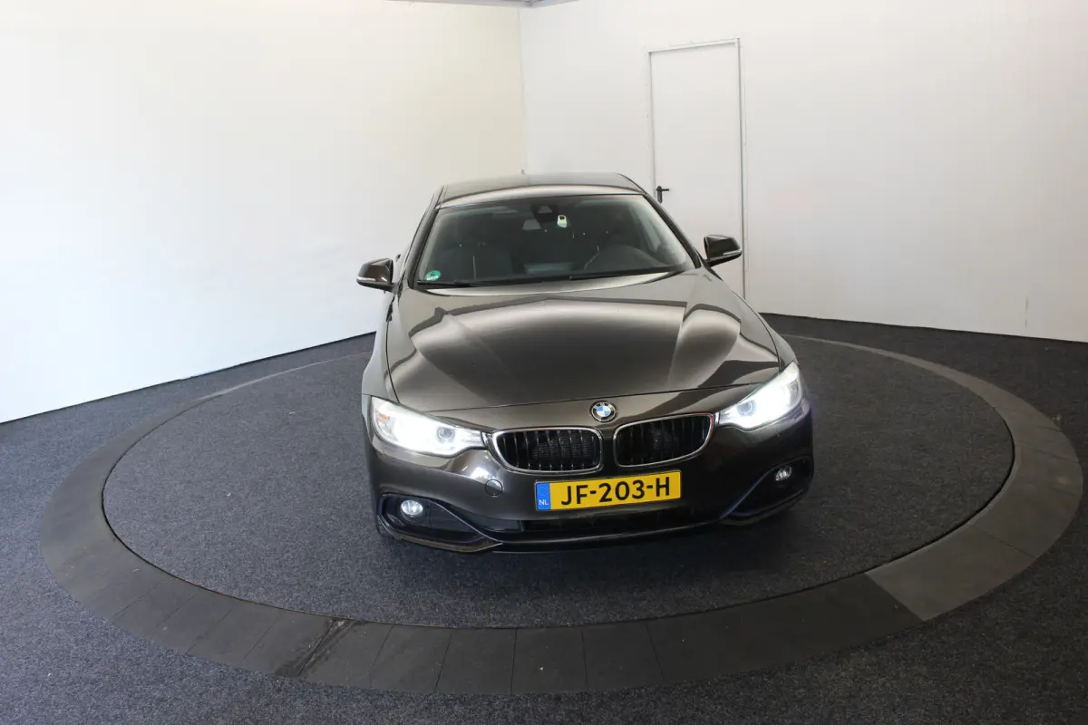 420d 181PK M-Sport Executive Groot Navi