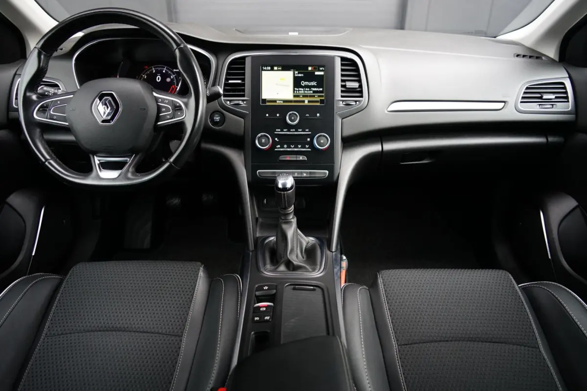1.3 TCe Bose, R-Link, CarPlay, dodehoek, cam.