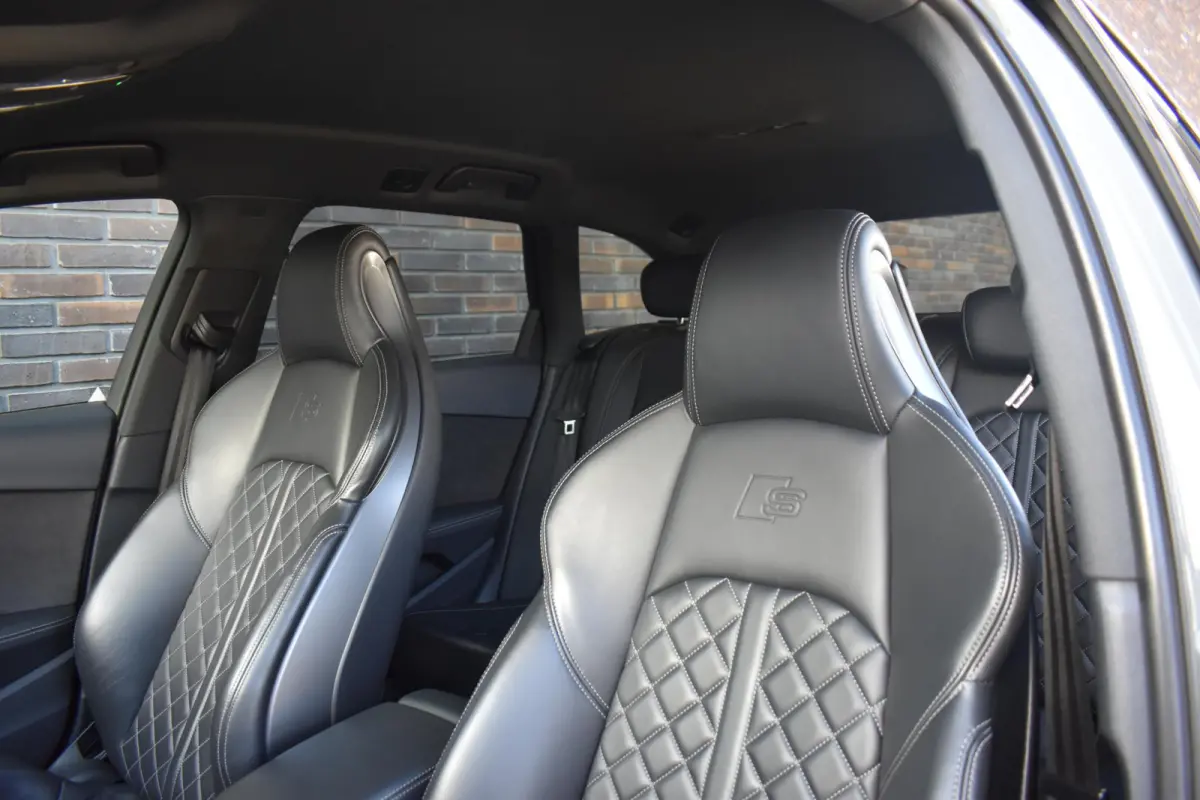 3.0 TDI S4 quattro Audi A4 Avant 3.0 TDI S4 quattro