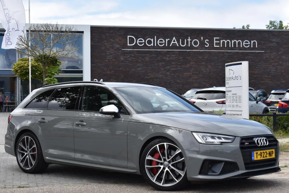 3.0 TDI S4 quattro Audi A4 Avant 3.0 TDI S4 quattro