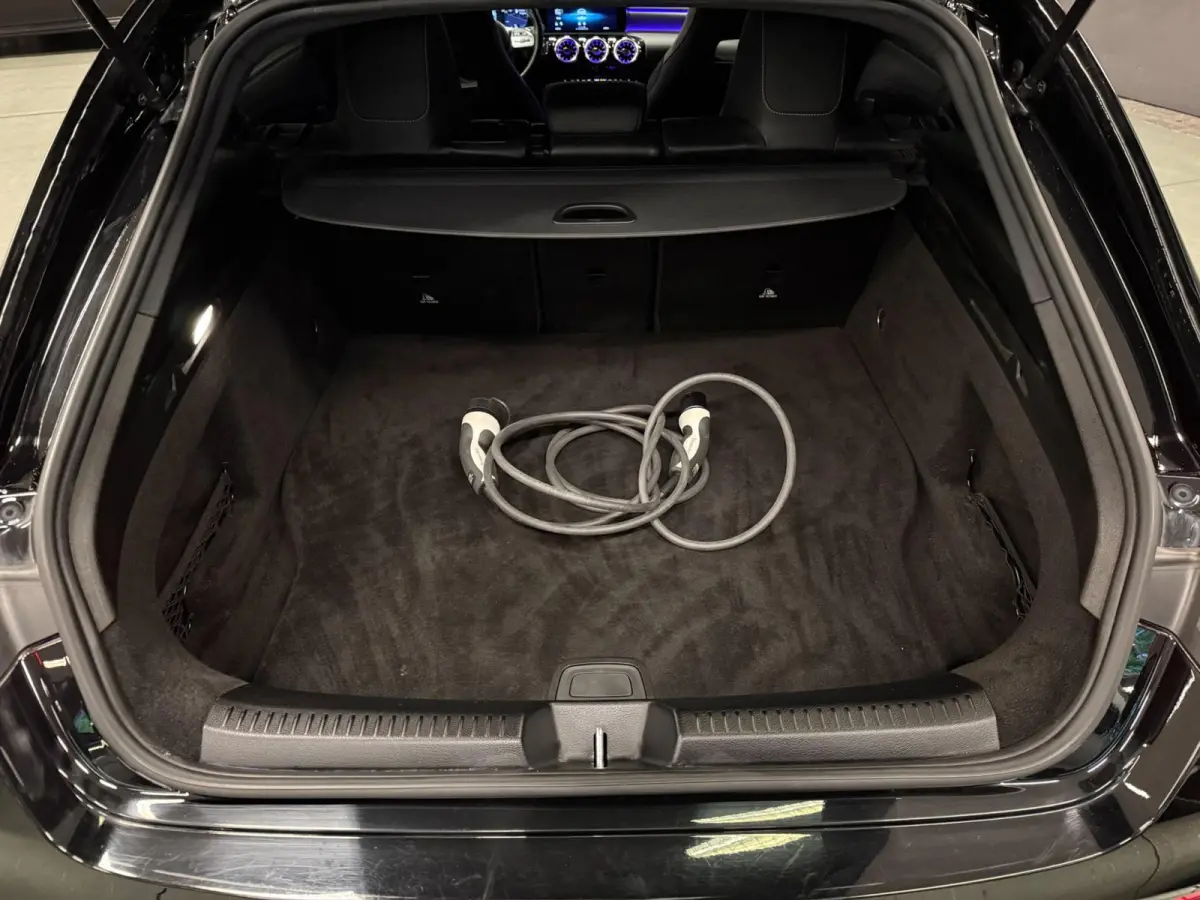 250 e AMG PREMIUM 218PK SOH-TEST/SFEERVERL/NAVI/DAB/LED/V-COCKPIT/CARPLAY///