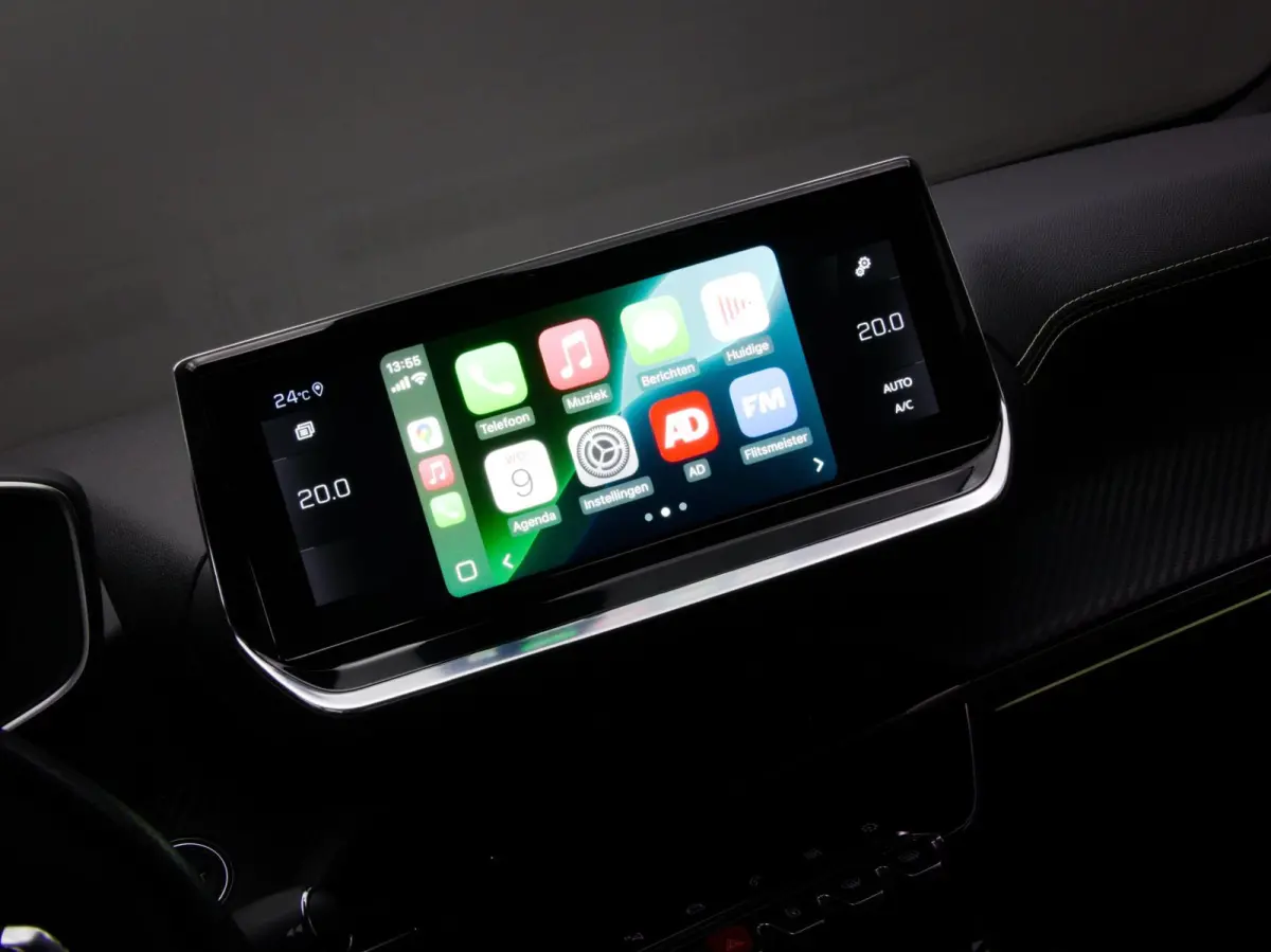 1.2 PureTech GT (SFEERVERLICHTING, APPLE CARPLAY/ANDROID AUTO, ACHTERUITRIJCAMERA, NAVIGATIESYSTEEM, CRUISE CONTROL)