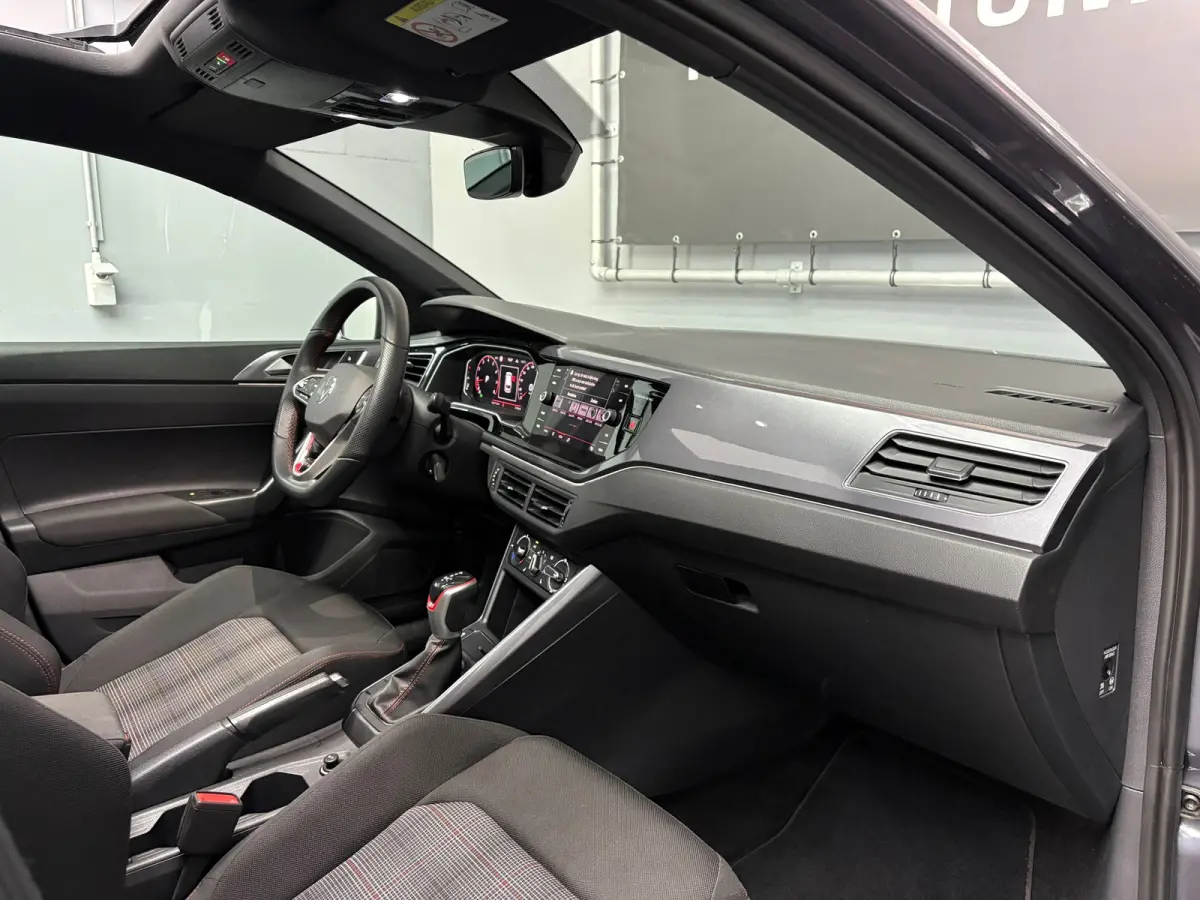 2.0 GTI 2023 PANO IQ