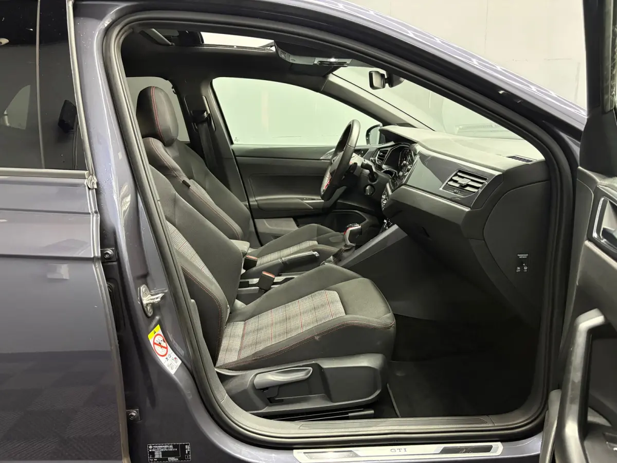2.0 GTI 2023 PANO IQ