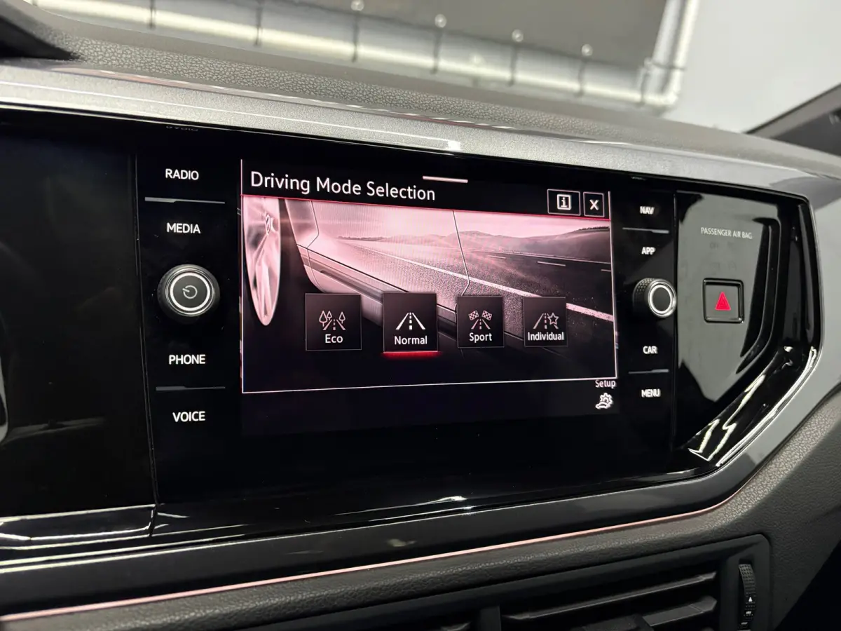 2.0 GTI 2023 PANO IQ