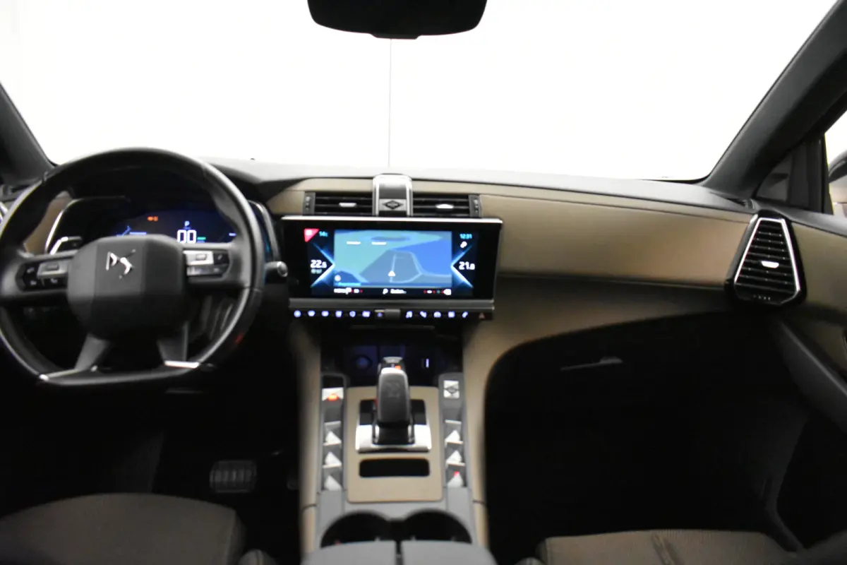 E-Tense PHEV 4x4 Bastille+