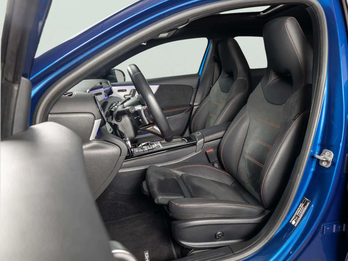 Hatchback 180 Star Edition LIMITED Premium PLUS | Panorama dak