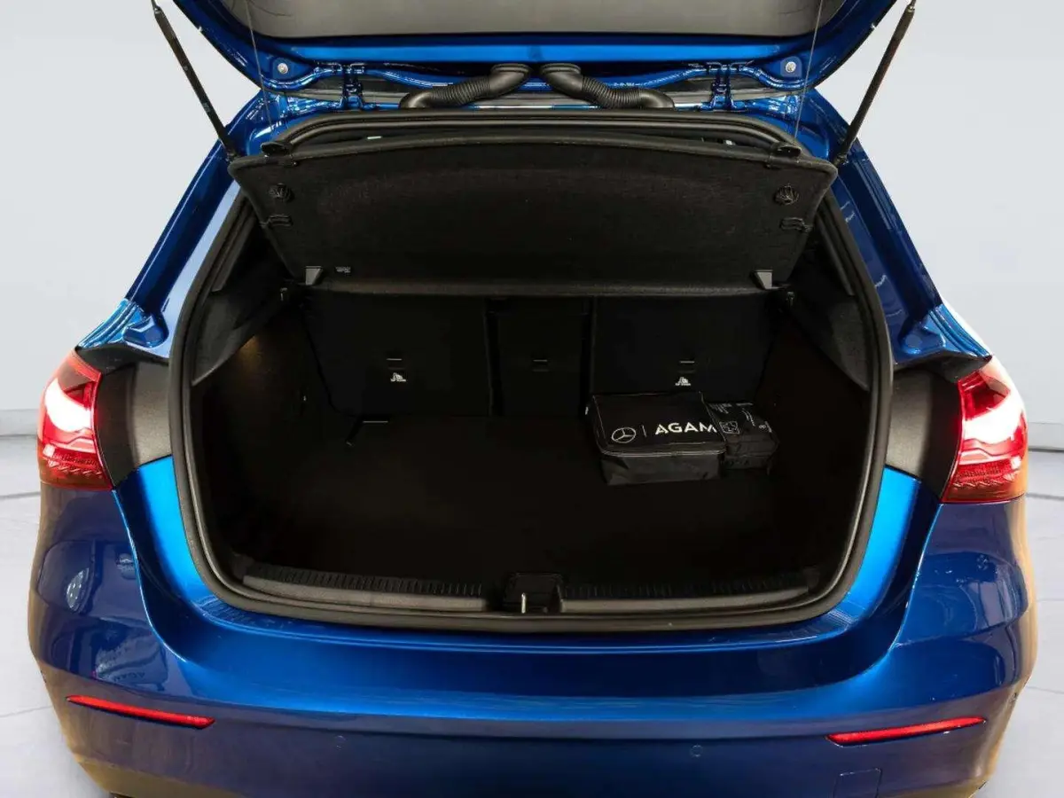 Hatchback 180 Star Edition LIMITED Premium PLUS | Panorama dak