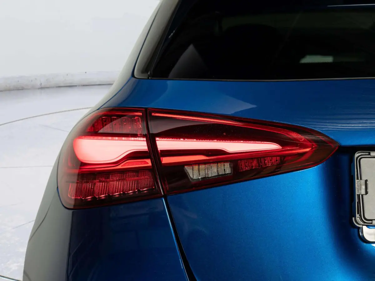 Hatchback 180 Star Edition LIMITED Premium PLUS | Panorama dak