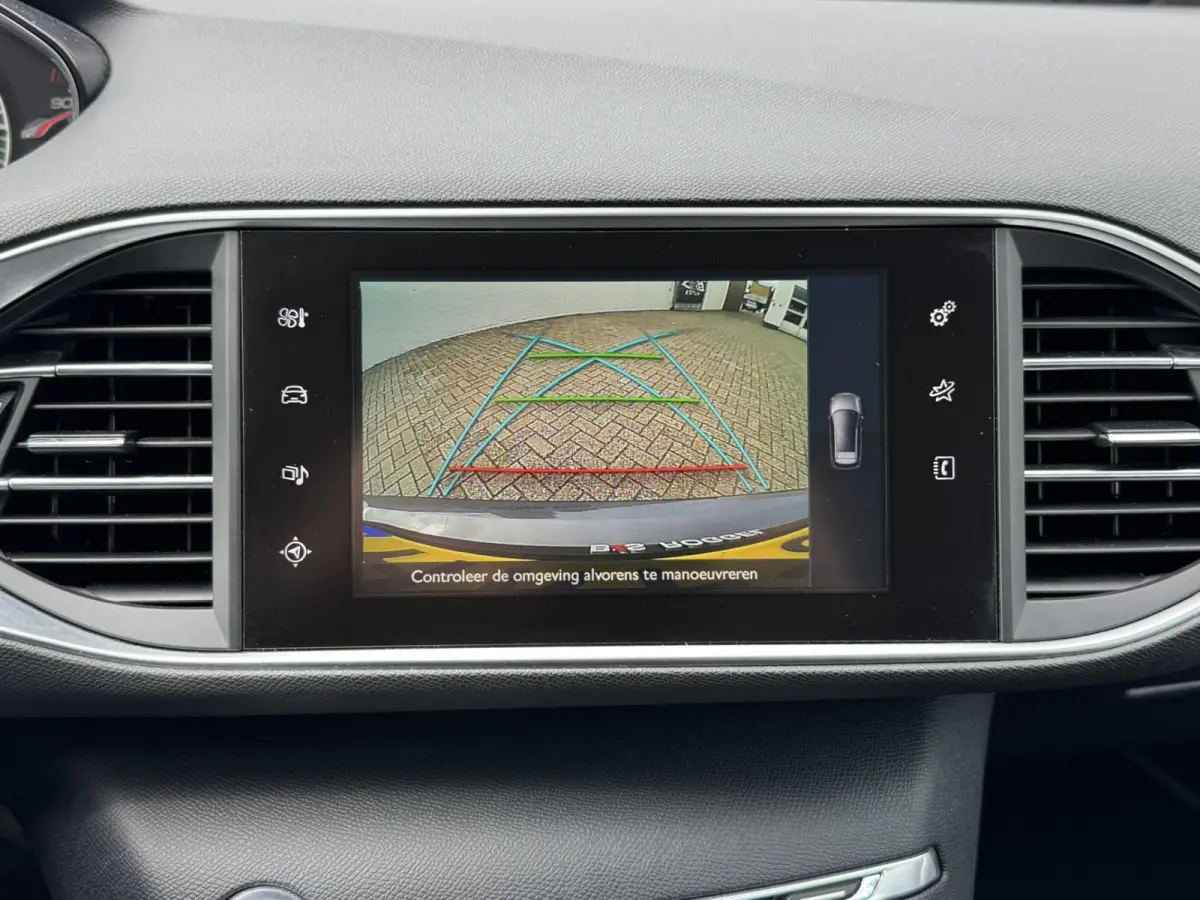 1.2 PureTech Allure Leder/alcantara Led koplampen Camera Cruise Navigatie