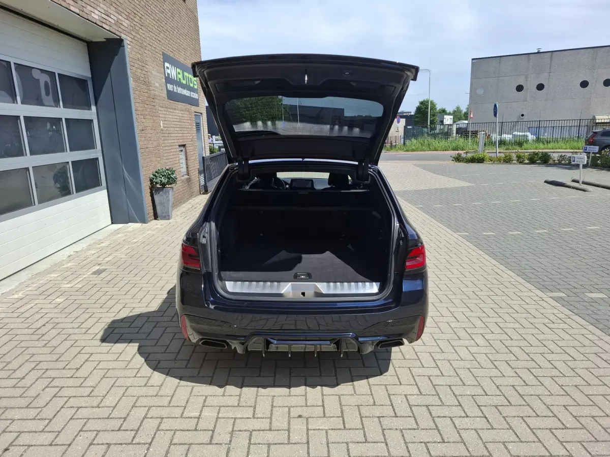 530e M-uitvoering/ Trekhaak