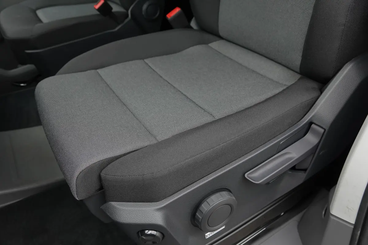 L3H2 | 177Pk Aut. | | Nieuw Model | 10,4'' Navigatie | 19'' | Traffic Grey