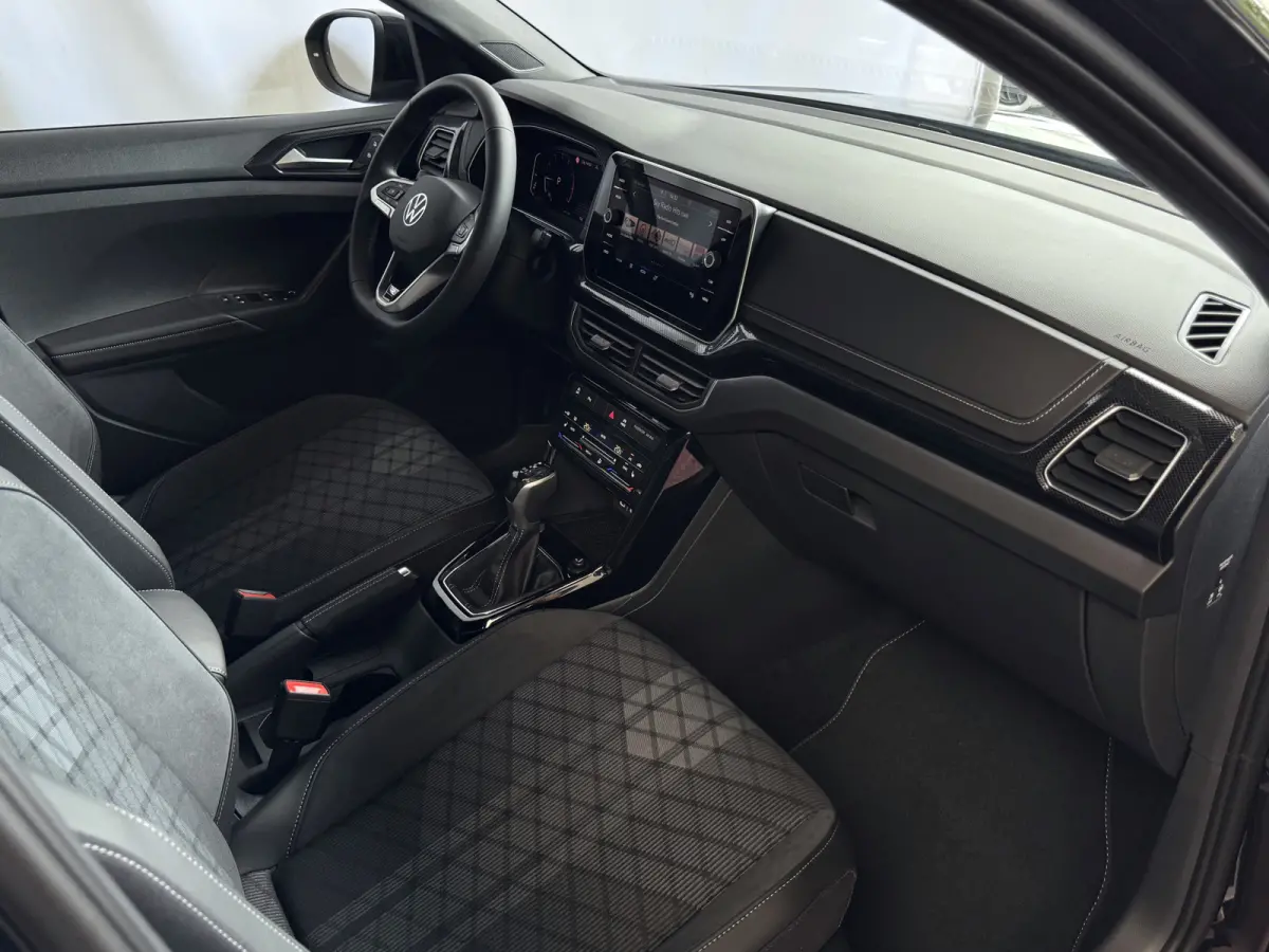 ✅NIEUWE AUTO✅ TSI 115PK R-LINE EDITION TREKHAAK LED LMV IQ CAMERA STOELVERW ✅2025 ✅ ✅Top Auto's Wijchen , 30 Jaar Specialist in Volkswagen  : Alle Type's : R-Line Edition / Style /