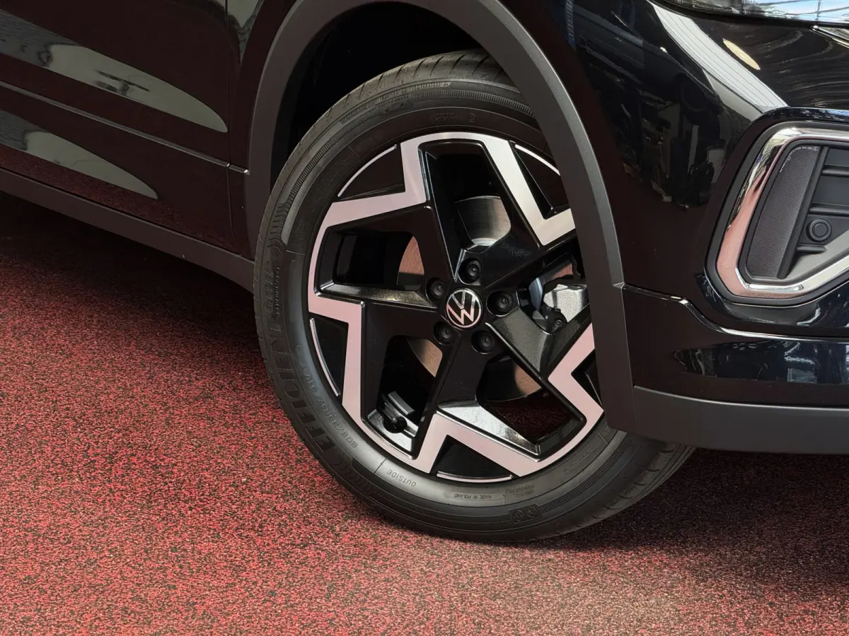 ✅NIEUWE AUTO✅ TSI 115PK R-LINE EDITION TREKHAAK LED LMV IQ CAMERA STOELVERW ✅2025 ✅ ✅Top Auto's Wijchen , 30 Jaar Specialist in Volkswagen  : Alle Type's : R-Line Edition / Style /