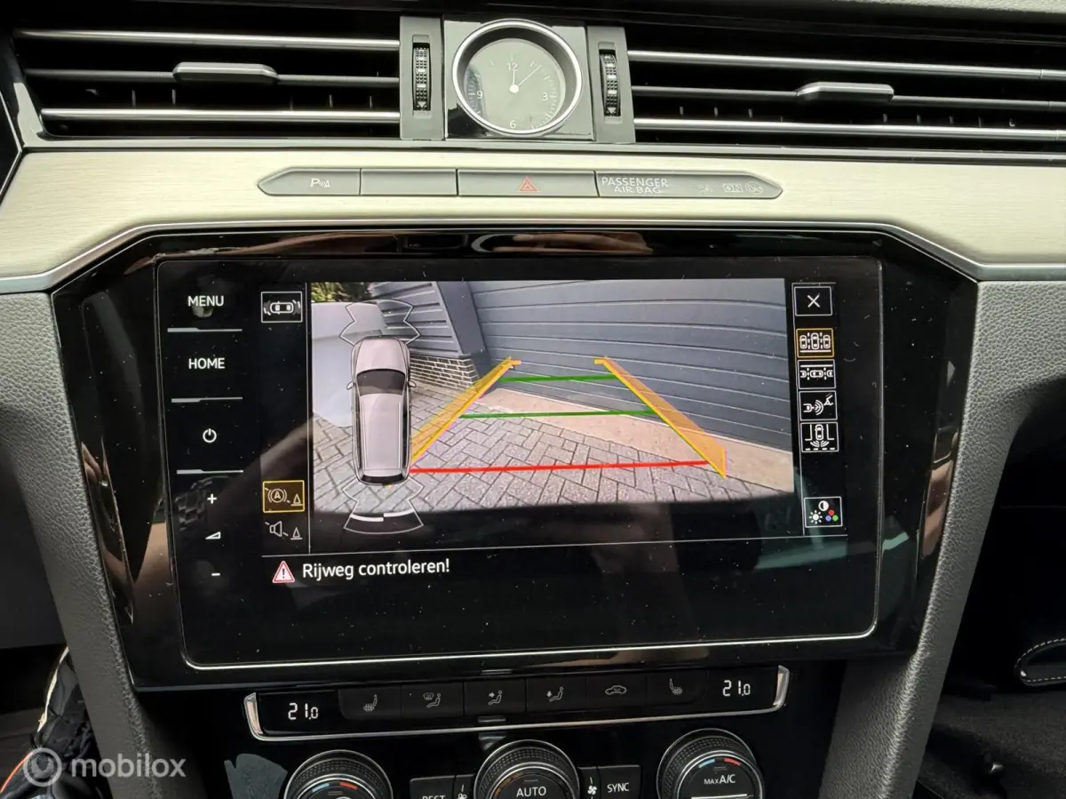 1.4 TSI Highline Business R, Trekhaak, Panodak, apk 10.2026