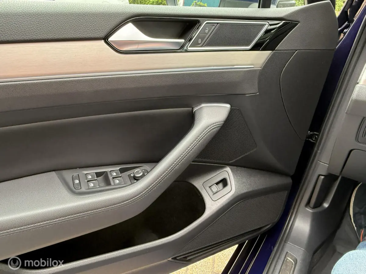 1.4 TSI Highline Business R, Trekhaak, Panodak, apk 10.2026
