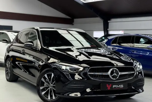 300 e Luxury Line Camera CarPlay BTW