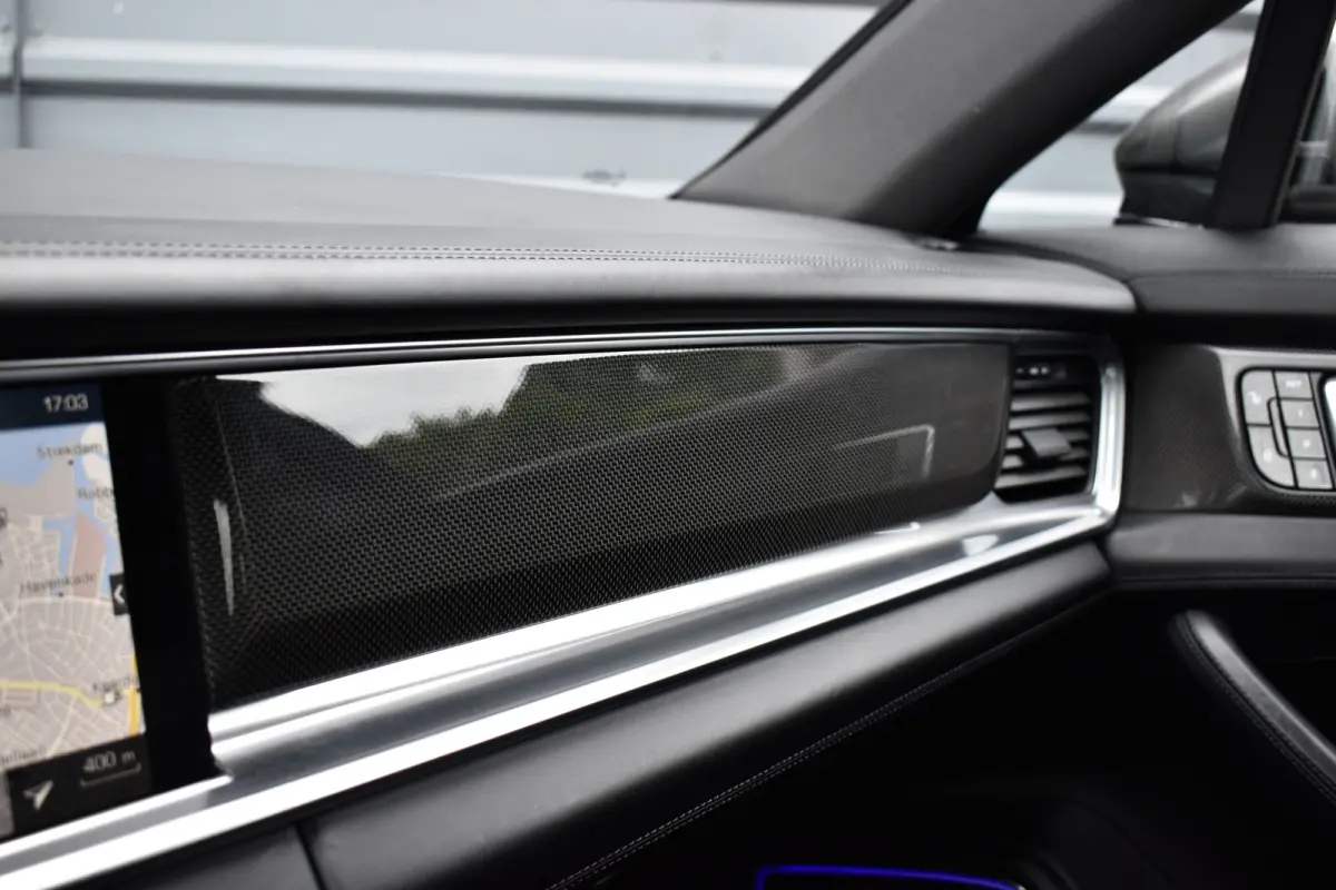 2.9 4 E-Hybrid SportDesign | Pano | 21'' Velgen | Bose | Sfeerverlichting | Luchtvering | Sportuitlaat | Orig. NL |