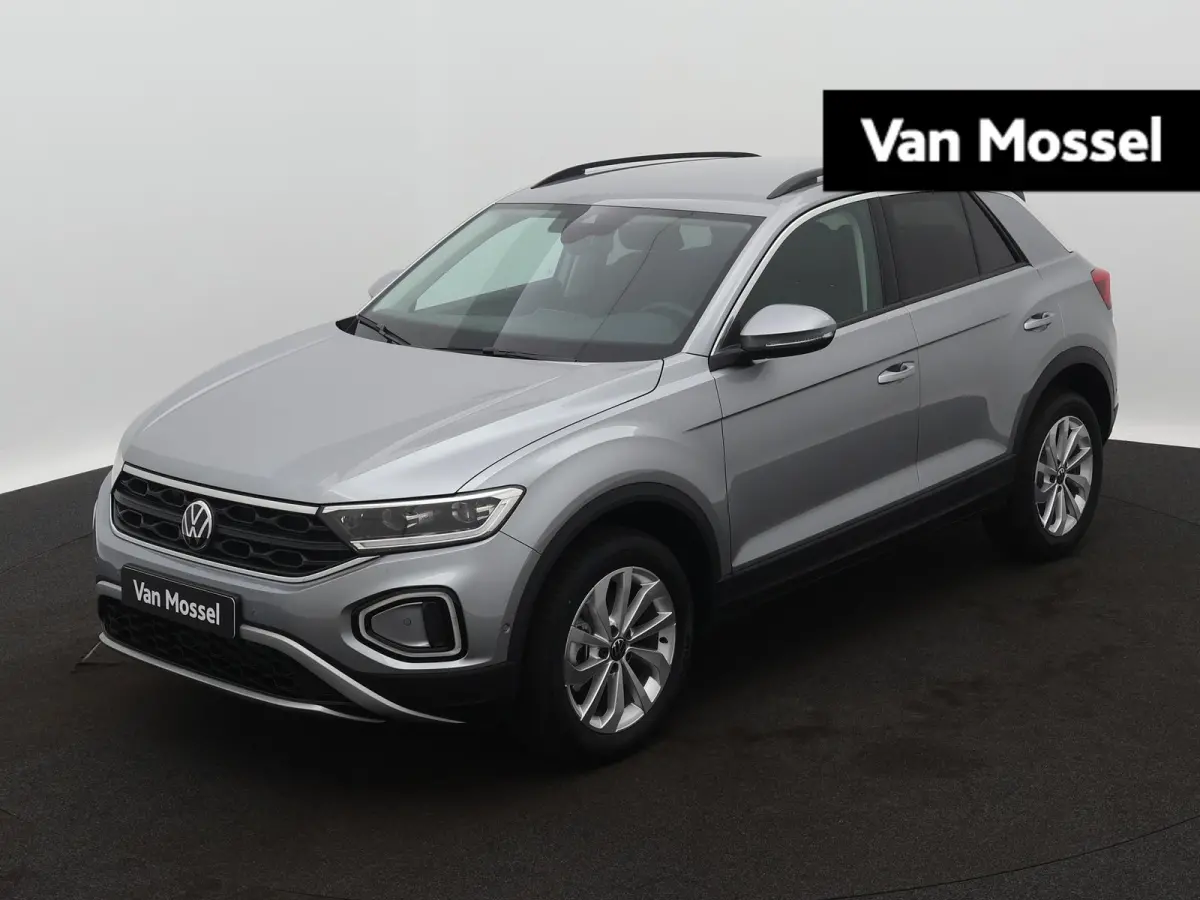 1.0 TSI Life Edition | Multimedia pakket | Assistance pakket plus | Airconditioning automatisch, 2-zone (climatronic) | Velgen 'johannesburg, 17 inch lichtmetaal