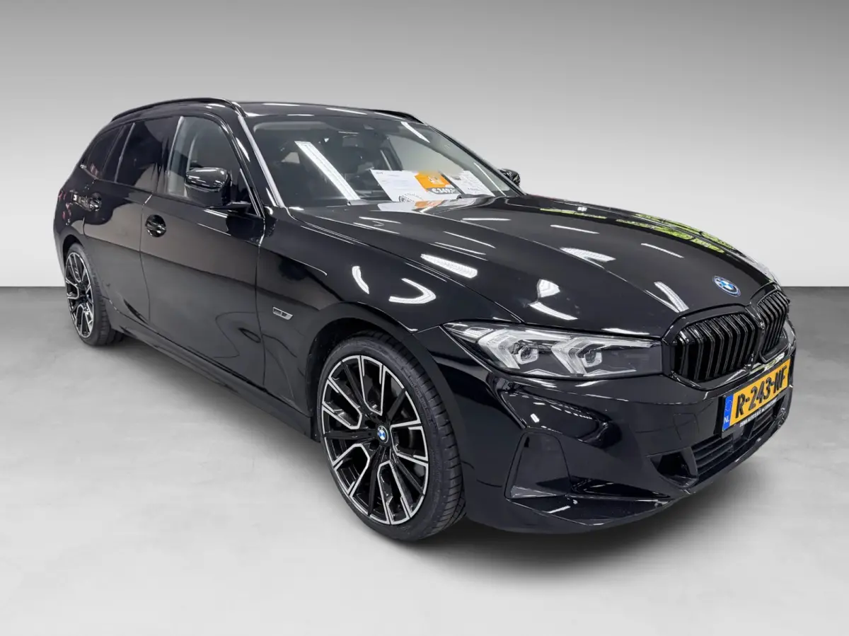 320e SPORT FACELIFT 19'' SOH-TEST/NAVI/LED/DAB/CARPLAY/ECC/PDC/CRUISE/V-COCKPIT/LEDER///