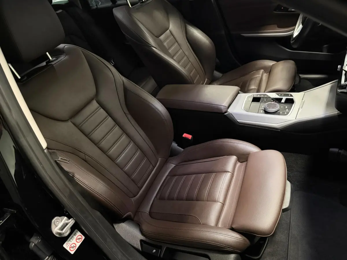 320e SPORT FACELIFT 19'' SOH-TEST/NAVI/LED/DAB/CARPLAY/ECC/PDC/CRUISE/V-COCKPIT/LEDER///