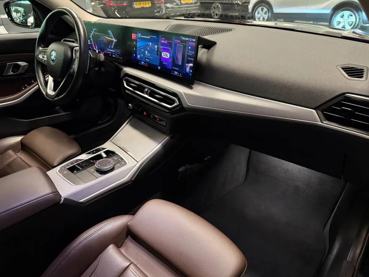320e SPORT FACELIFT 19'' SOH-TEST/NAVI/LED/DAB/CARPLAY/ECC/PDC/CRUISE/V-COCKPIT/LEDER///
