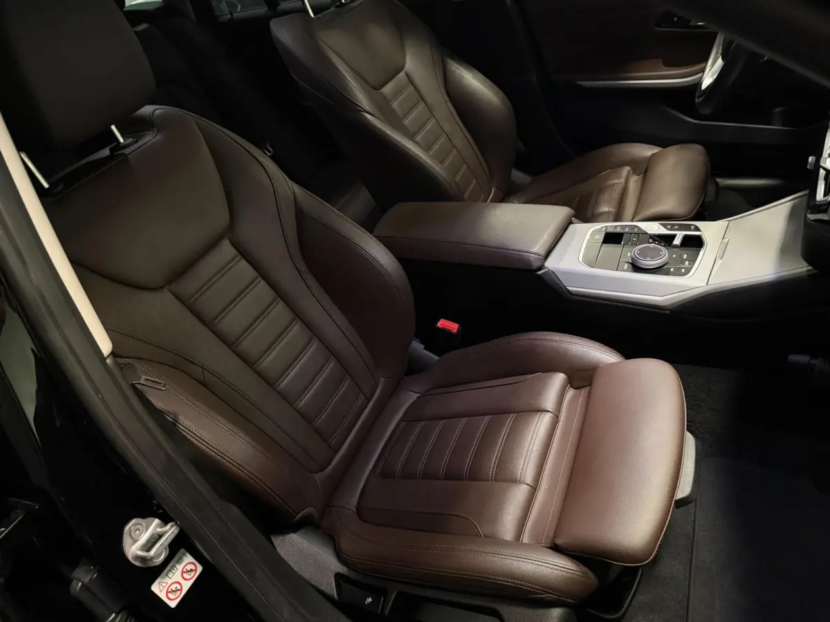 320e SPORT FACELIFT 19'' SOH-TEST/NAVI/LED/DAB/CARPLAY/ECC/PDC/CRUISE/V-COCKPIT/LEDER///