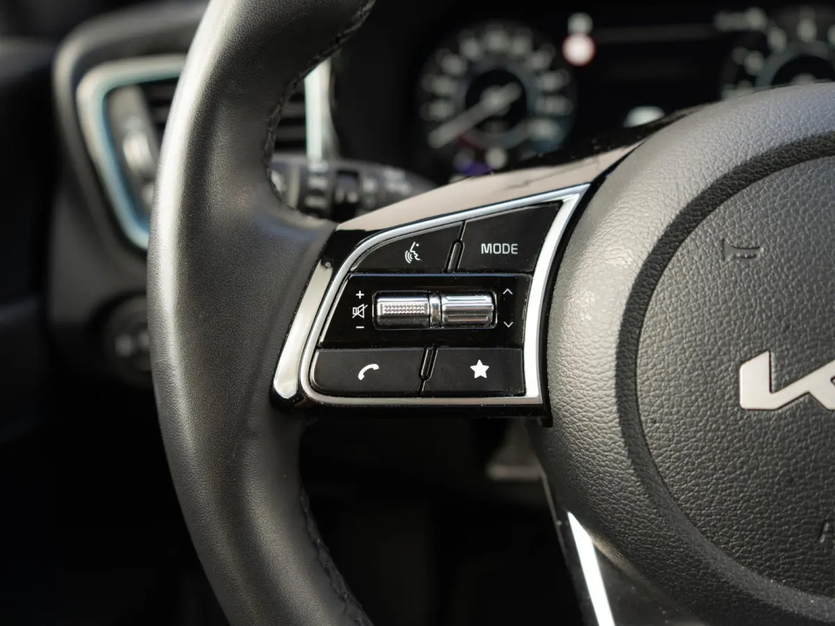1.0 T-GDi MHEV Design Edition | Op Voorraad | Camera | Apple Carplay | Adapt. Cruise | Stoel&Stuur Verwarming | Navi | Keyless