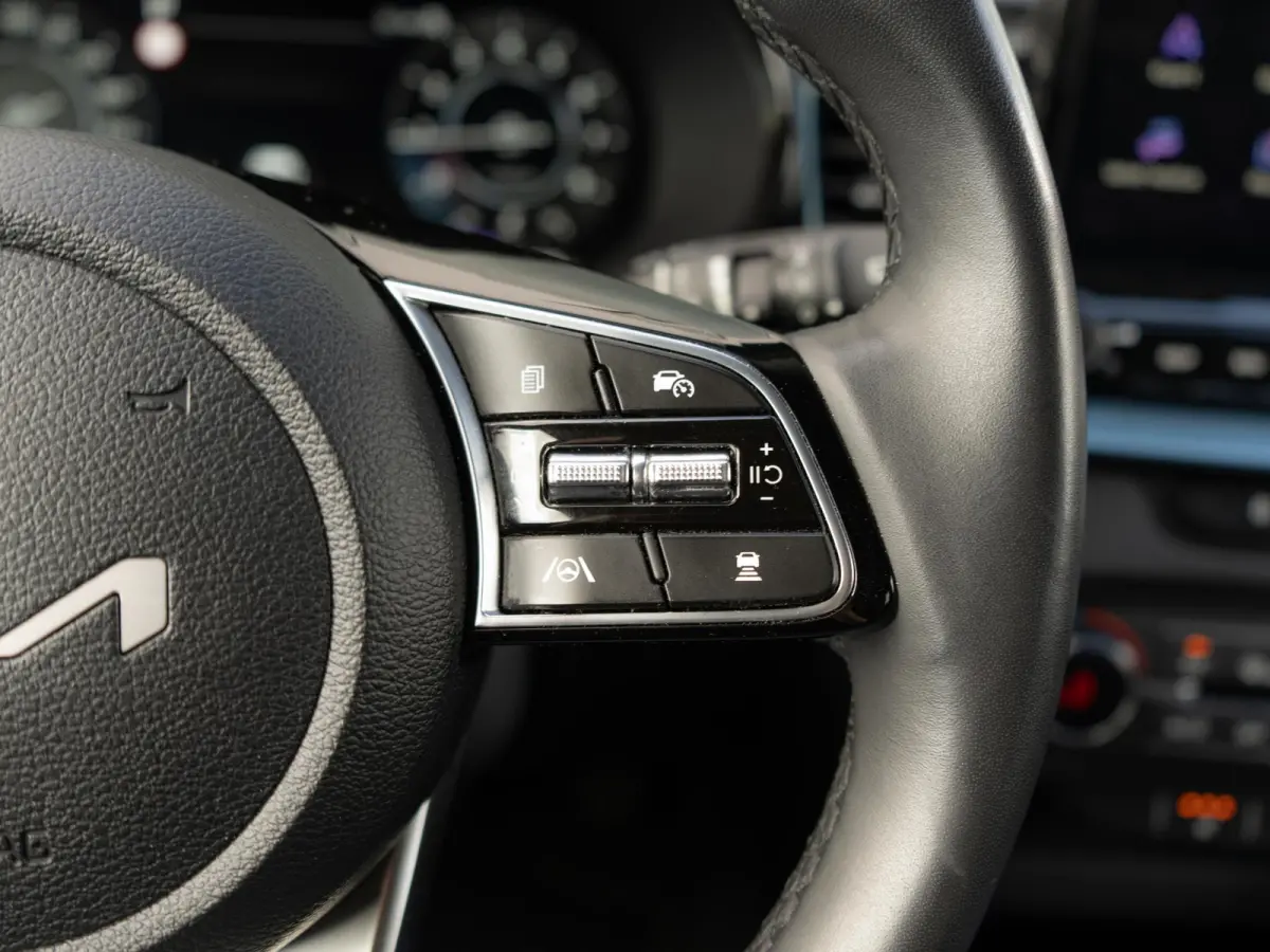 1.0 T-GDi MHEV Design Edition | Op Voorraad | Camera | Apple Carplay | Adapt. Cruise | Stoel&Stuur Verwarming | Navi | Keyless