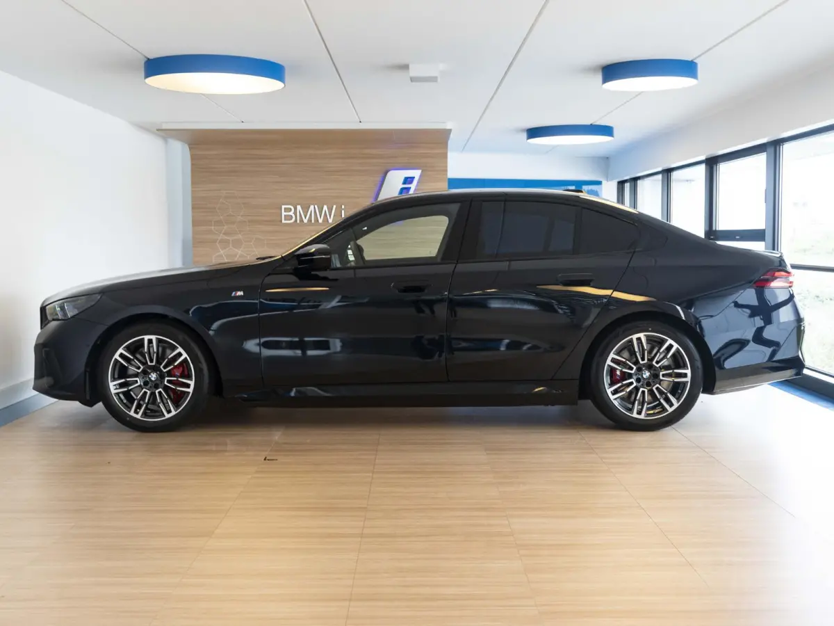 M60 xDrive | M Sportpakket Pro | Innovation Pack | Travel Pack | Comfort Pack | Showroom Selection