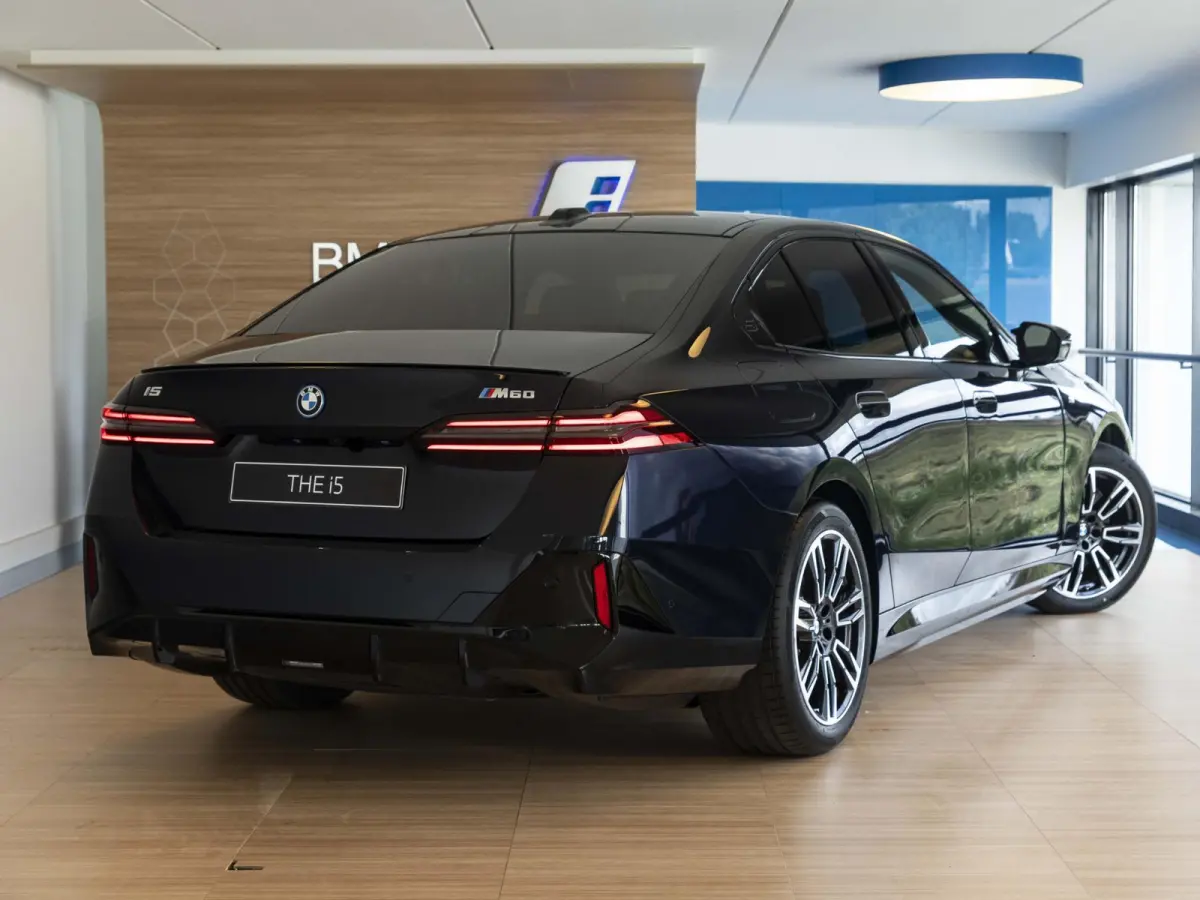 M60 xDrive | M Sportpakket Pro | Innovation Pack | Travel Pack | Comfort Pack | Showroom Selection
