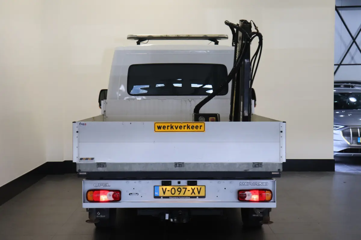 2.3 CDTI BiTurbo L2 Openlaadbak - Airco - Navi - HIAB kraan - € 17.950,- Excl.
