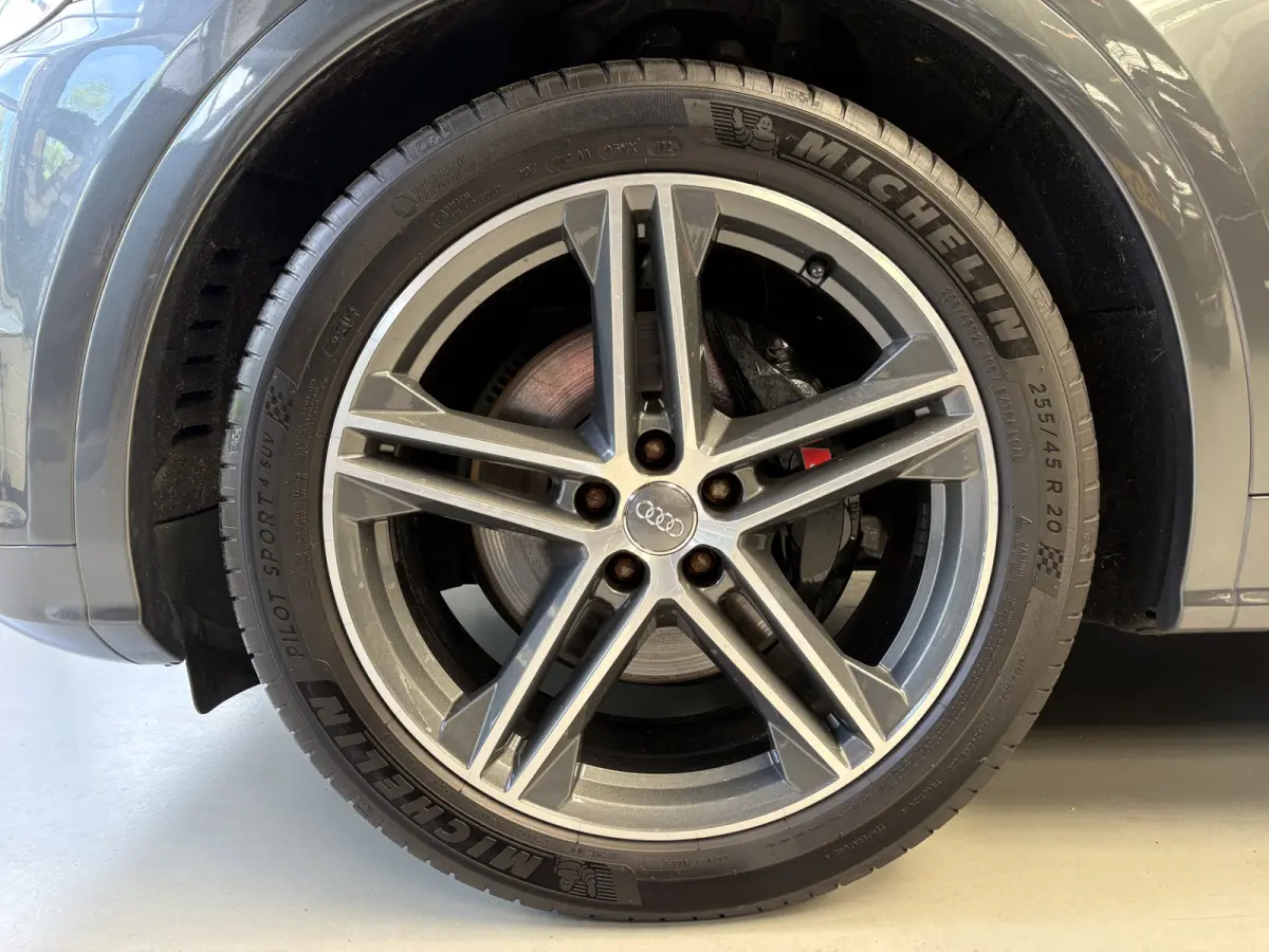 SQ5 3.0 TFSI SQ5 quattro Pro Line Plus Pano dak, B&O Audio, Luchtvering, Carplay