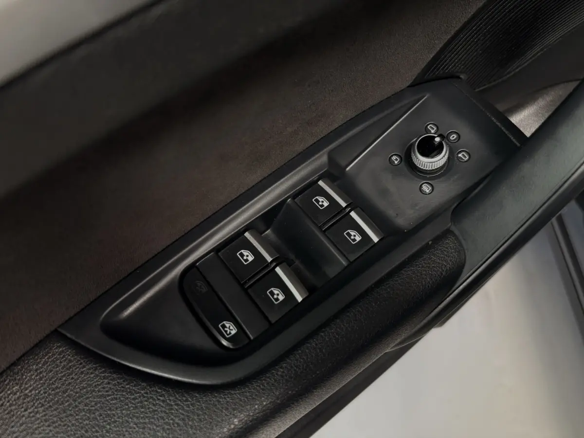 SQ5 3.0 TFSI SQ5 quattro Pro Line Plus Pano dak, B&O Audio, Luchtvering, Carplay