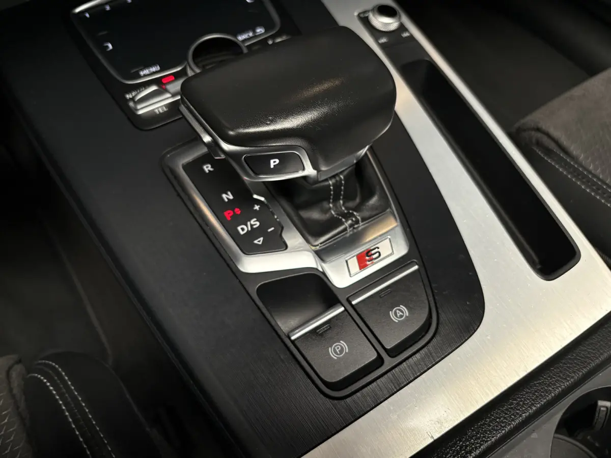 SQ5 3.0 TFSI SQ5 quattro Pro Line Plus Pano dak, B&O Audio, Luchtvering, Carplay