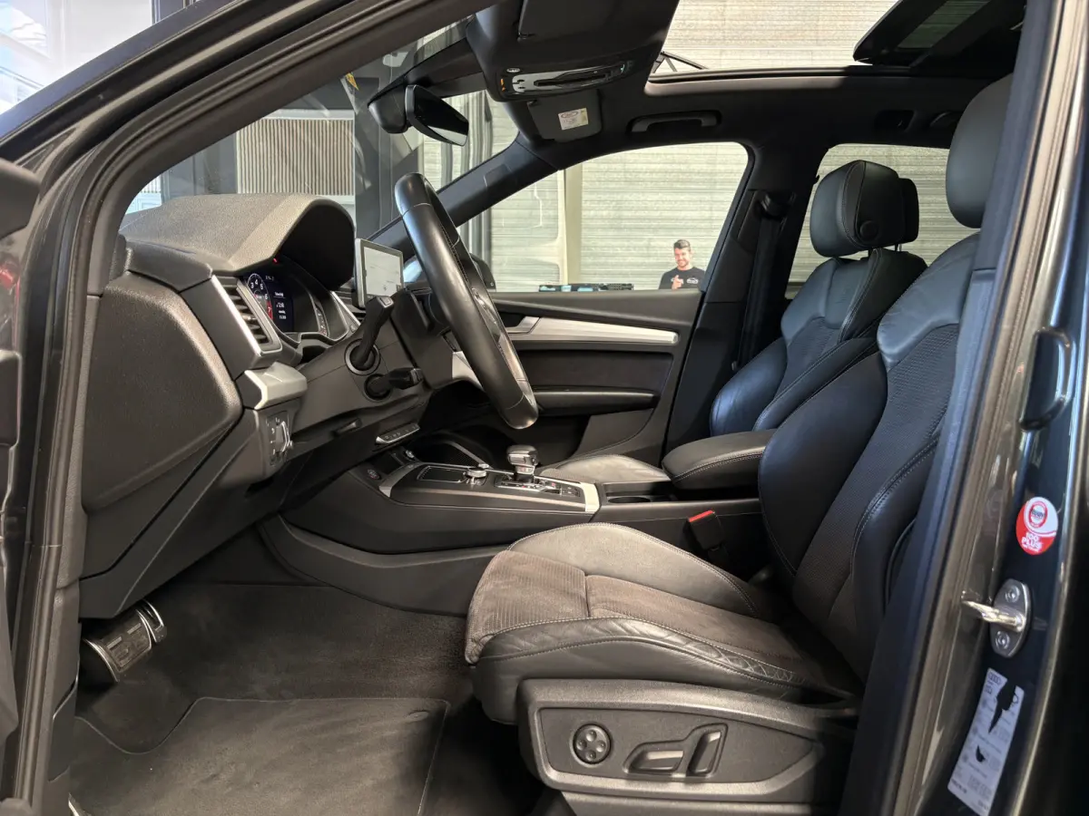 SQ5 3.0 TFSI SQ5 quattro Pro Line Plus Pano dak, B&O Audio, Luchtvering, Carplay