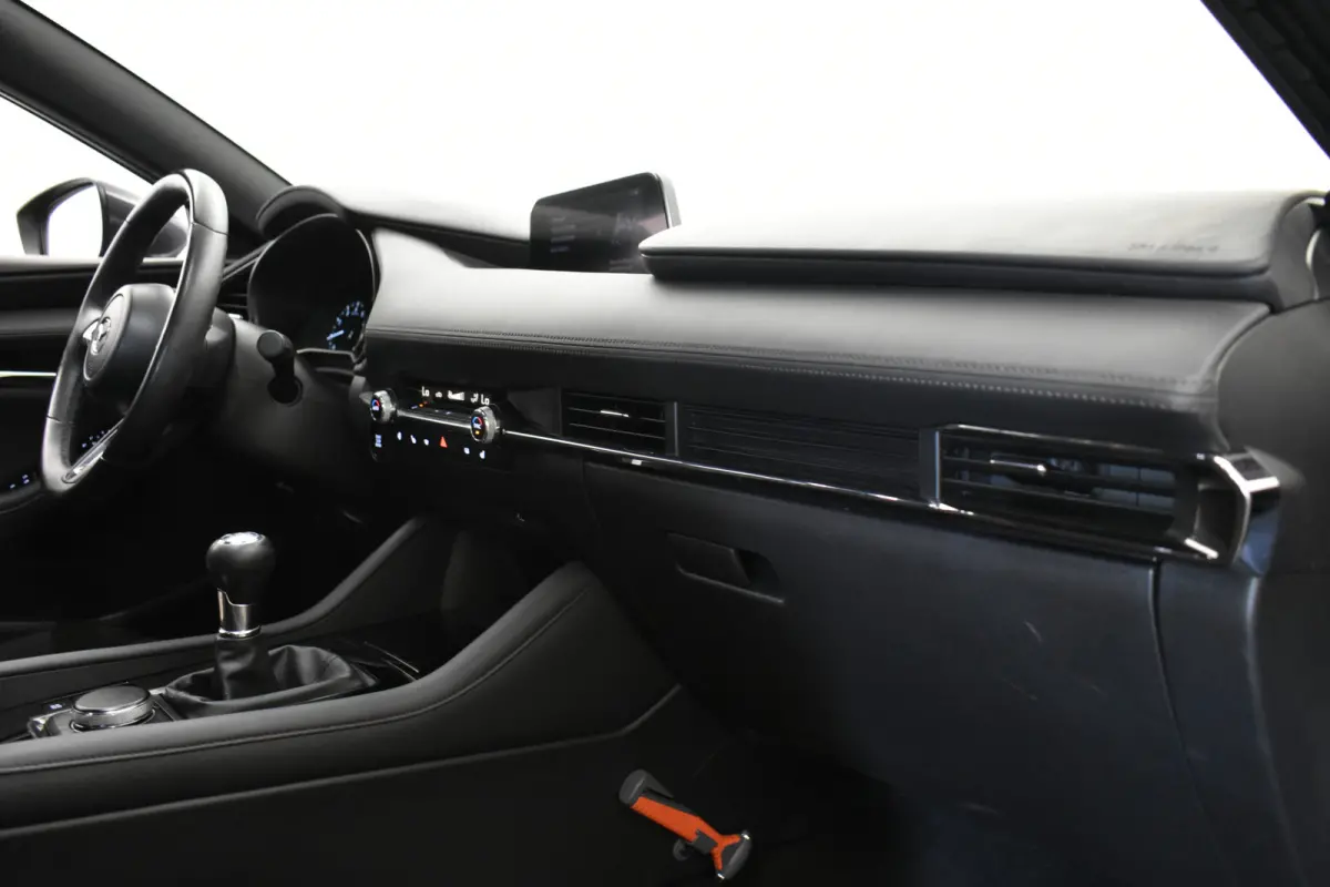 2.0 e-SkyActiv-X M Hybrid 195pk Camera Head-Up Cruise Dhoek Stoel + Stuur verw