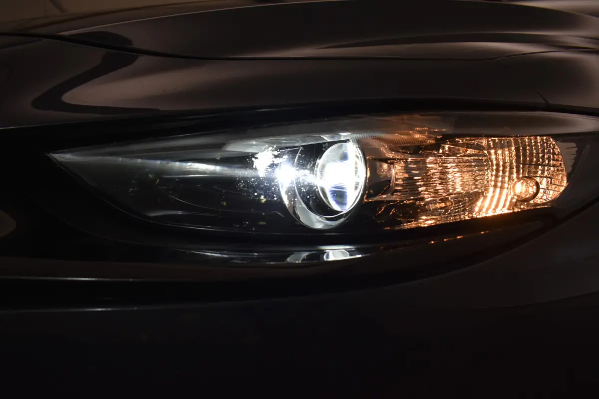 2.0 e-SkyActiv-X M Hybrid 195pk Camera Head-Up Cruise Dhoek Stoel + Stuur verw