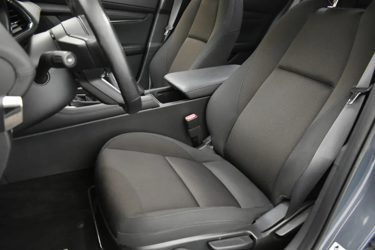 2.0 e-SkyActiv-X M Hybrid 195pk Camera Head-Up Cruise Dhoek Stoel + Stuur verw