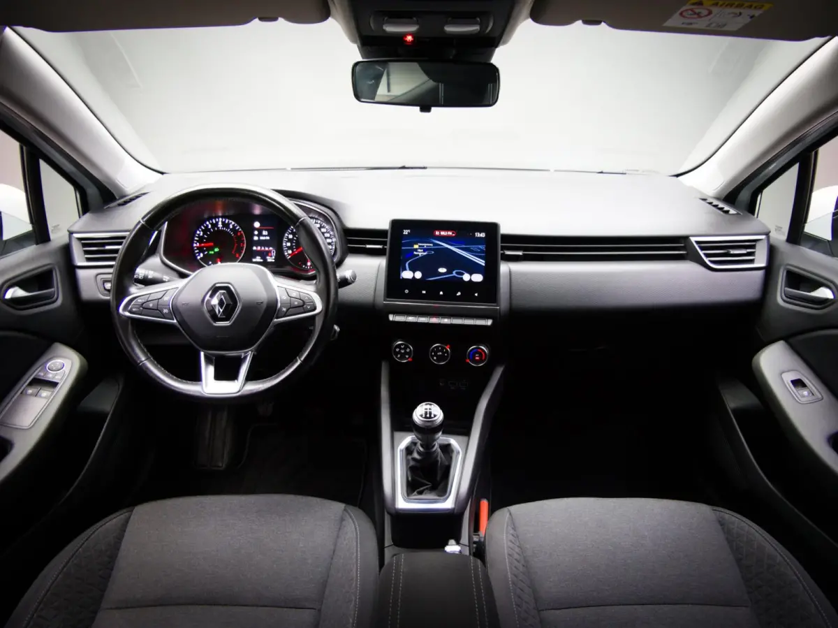 1.0 TCe Zen (APPLE CARPLAY / ANDROID AUTO, NAVIGATIESYSTEEM, CRUISE CONTROL, LANE ASSIST, LED-KOPLAMPEN, AIRCO, NAP)
