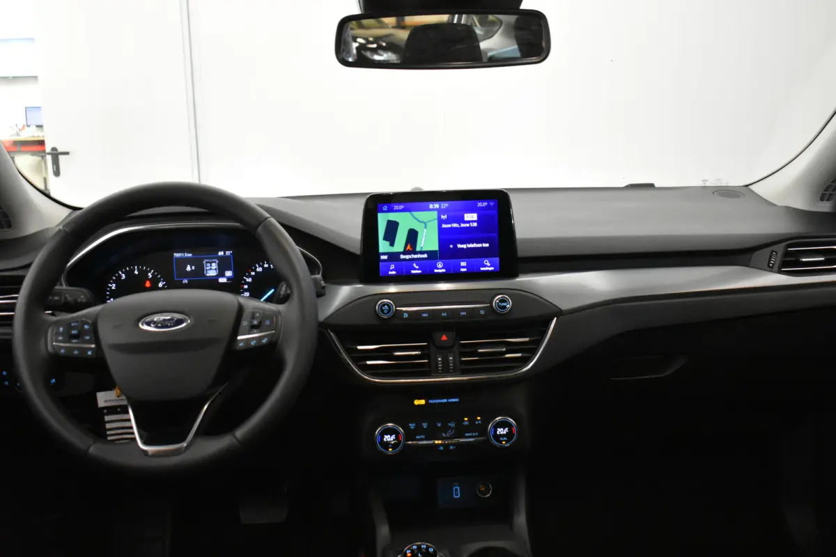 1.5 EcoB Active X 150pk B&O  Navi Carplay