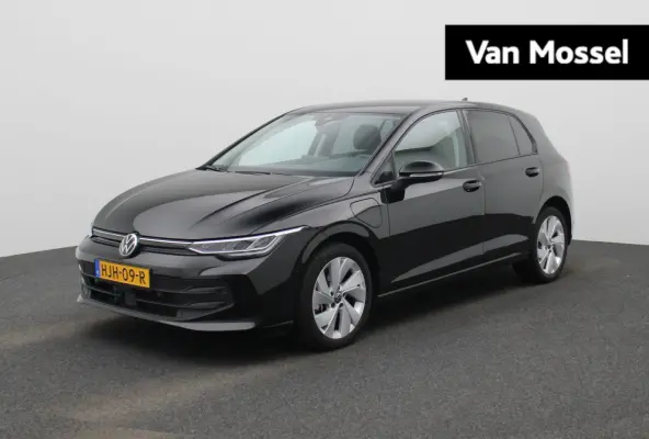 1.5 eHybrid Life Edition | Automaat | Navigatie | Draadloze Apple carplay | Climate control | Stuur- en Stoelverwarming | Achteruitrij Camera | Park Assist |