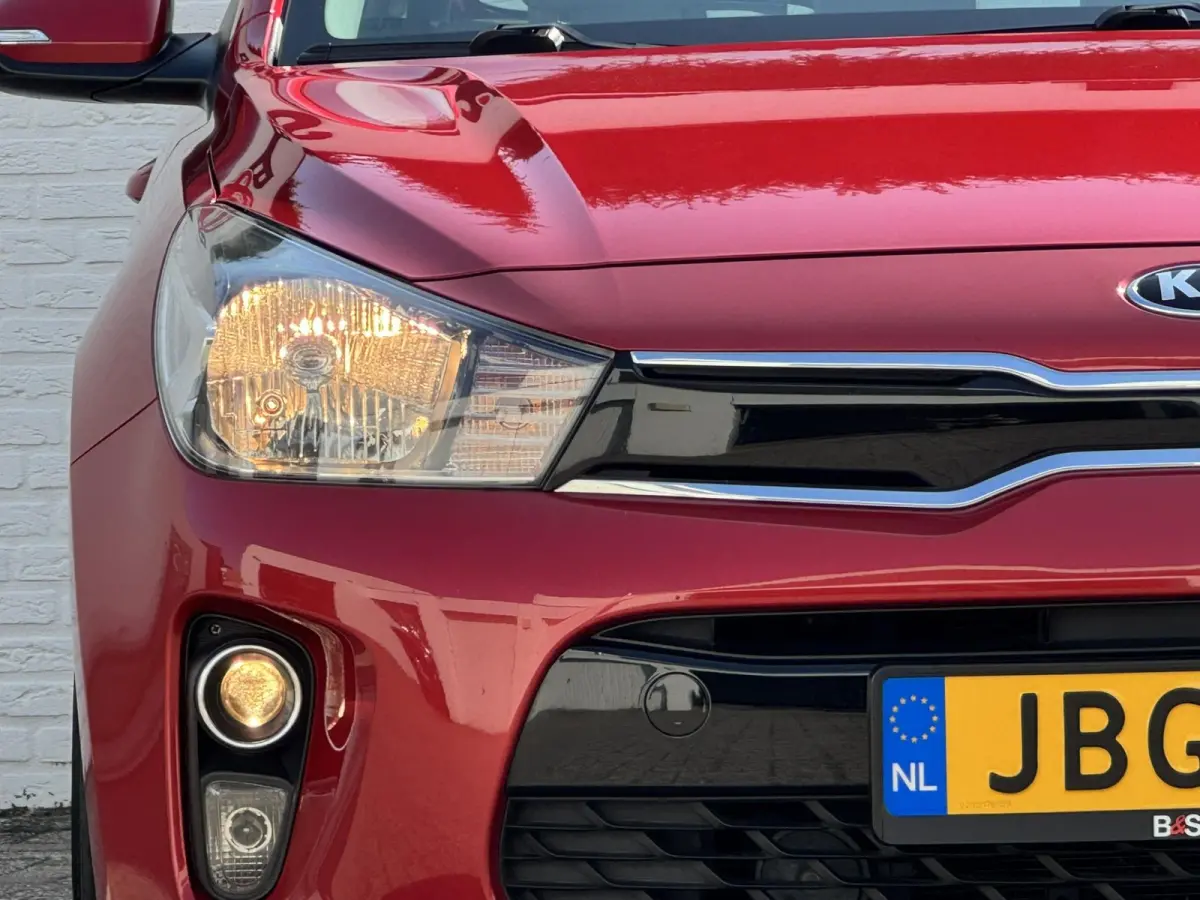 1.4 ComfortLine Dealer onderhouden Cruise control Airco Elektrisch bedienbare ramen