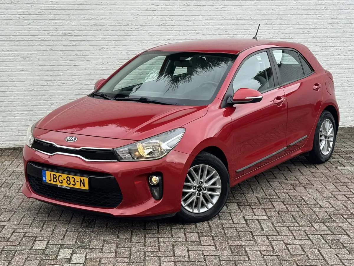 1.4 ComfortLine Dealer onderhouden Cruise control Airco Elektrisch bedienbare ramen