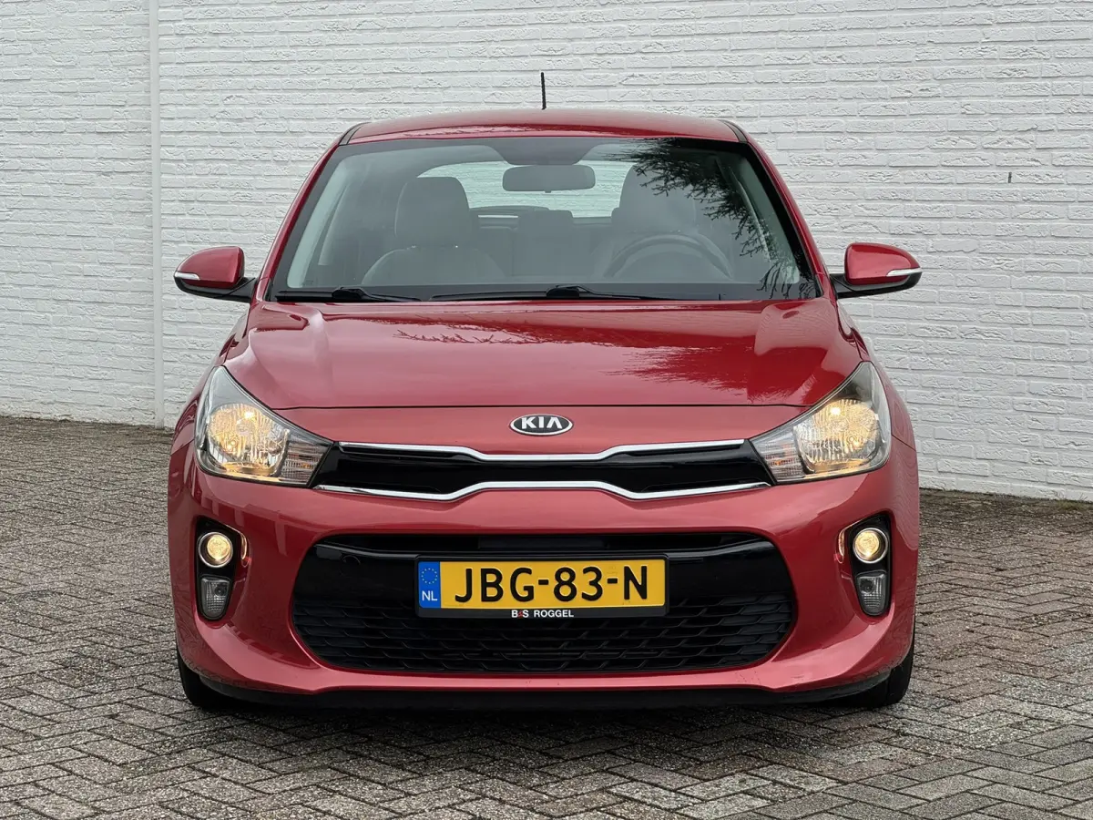1.4 ComfortLine Dealer onderhouden Cruise control Airco Elektrisch bedienbare ramen