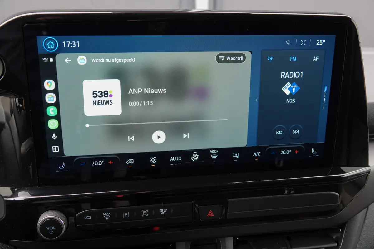 L2H1 2.5 PHEV 233Pk | Sport | Plug In Hybrid | B&O Sound | 360° Camera | 2x schuifdeur | Trekhaak | 20'' Grey Matter