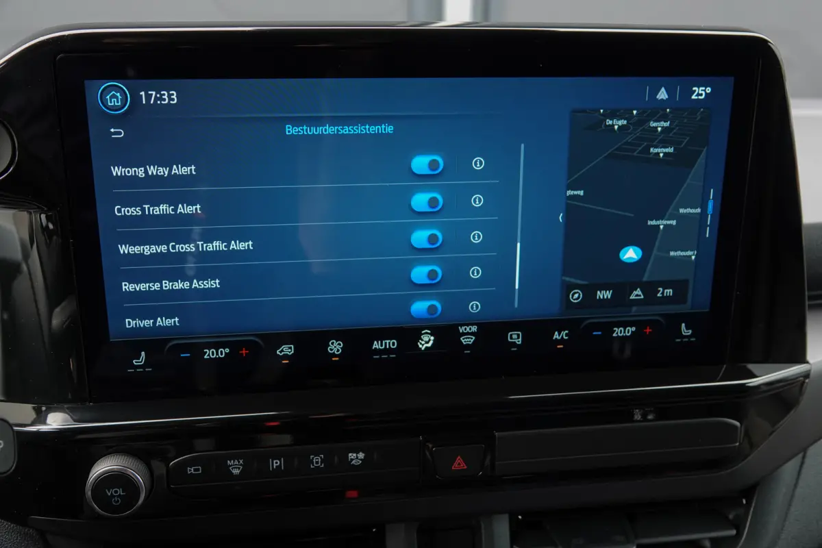 L2H1 2.5 PHEV 233Pk | Sport | Plug In Hybrid | B&O Sound | 360° Camera | 2x schuifdeur | Trekhaak | 20'' Grey Matter