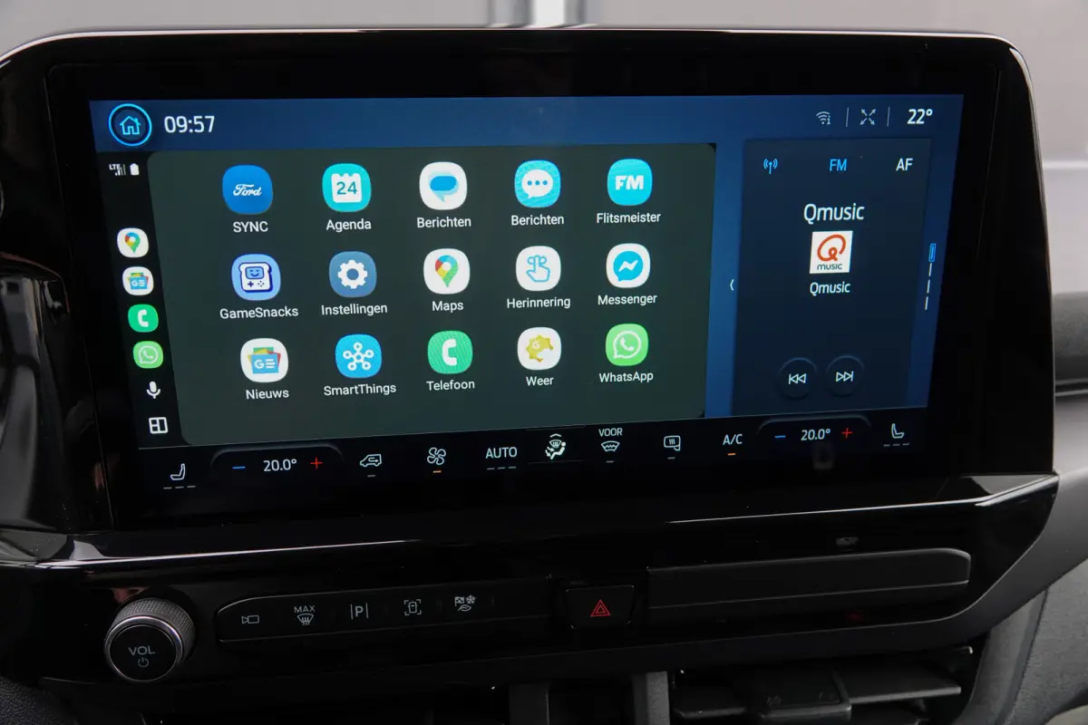 L2H1 2.5 PHEV 233Pk | Sport | Plug In Hybrid | B&O Sound | 360° Camera | 2x schuifdeur | Trekhaak | 19'' Agate Black