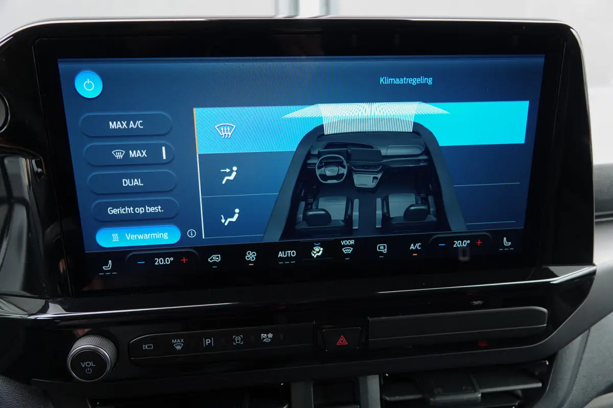 L2H1 2.5 PHEV 233Pk | Sport | Plug In Hybrid | B&O Sound | 360° Camera | 2x schuifdeur | Trekhaak | 19'' Agate Black