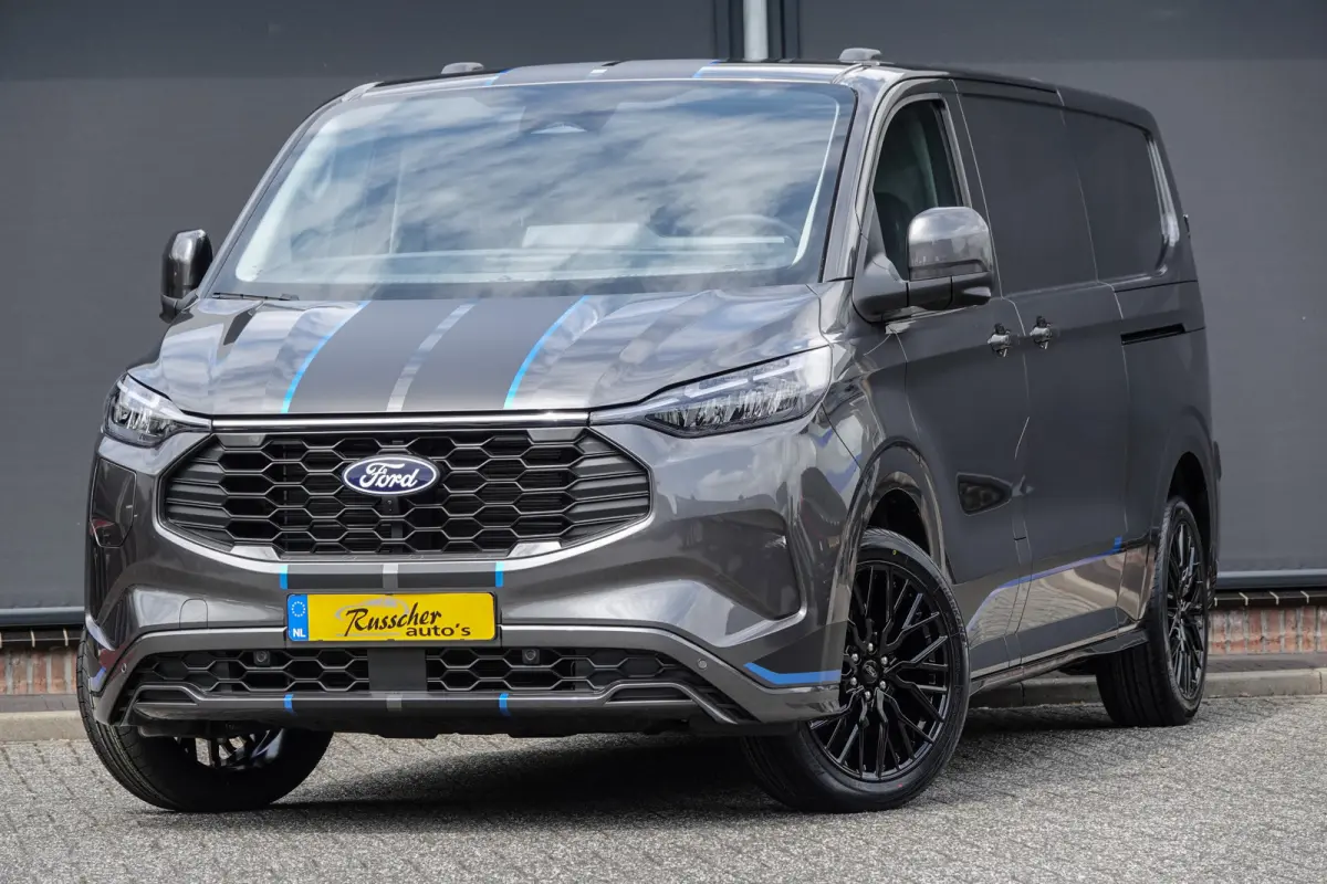 L2H1 2.5 PHEV 233Pk | Sport | Plug In Hybrid | B&O Sound | 360° Camera | 2x schuifdeur | Trekhaak | 20'' Magnetic Grey